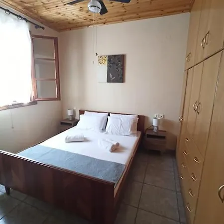 Maria's Balcony-tsagarada فندق تساغارادا